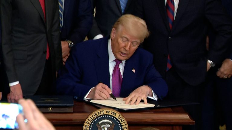 08-REAÇÃO TRUMP