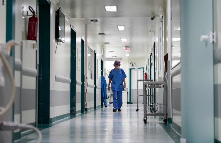 corredor-hospital