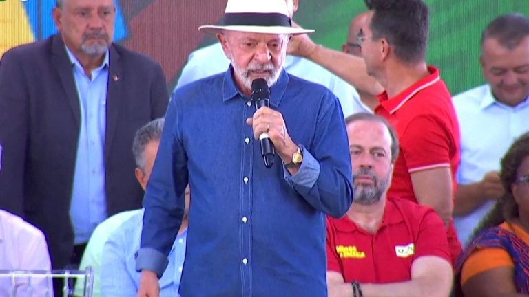 05- BOLSONARO E LULA