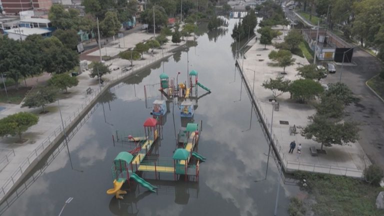 07- CHUVAS CIDADE MÉXICO