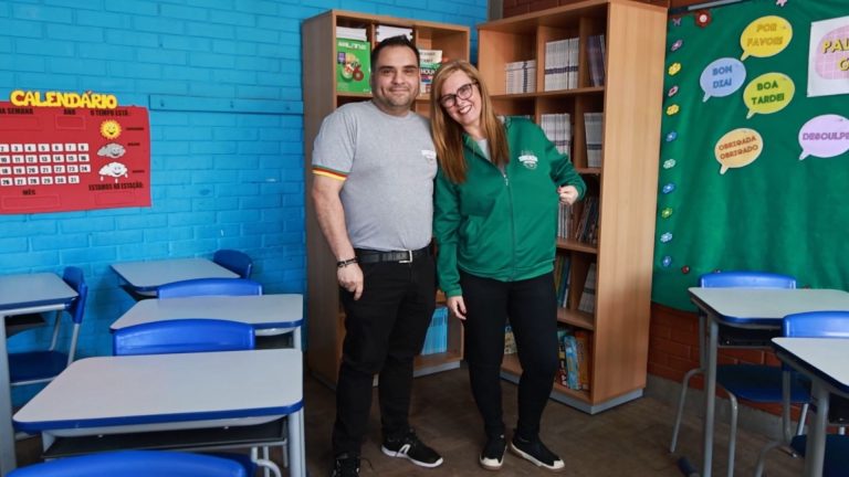 05- UNIFORMES PROFESSORES RS