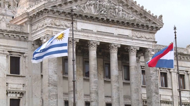 07- EUTANÁSIA URUGUAI