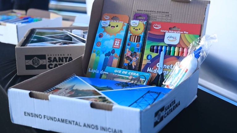 01- KITS ESCOLARES SC