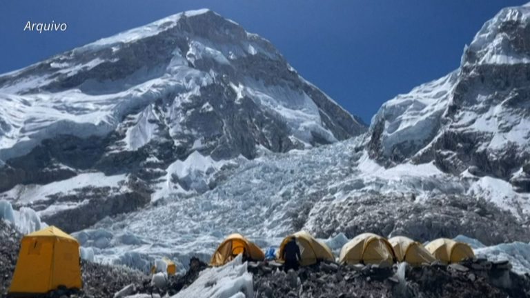 10- SOBREVIVENTES NEPAL