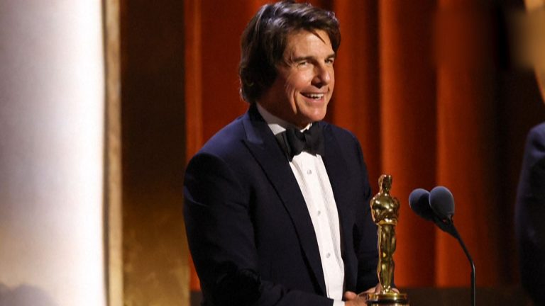 11- OSCAR TOM CRUISE