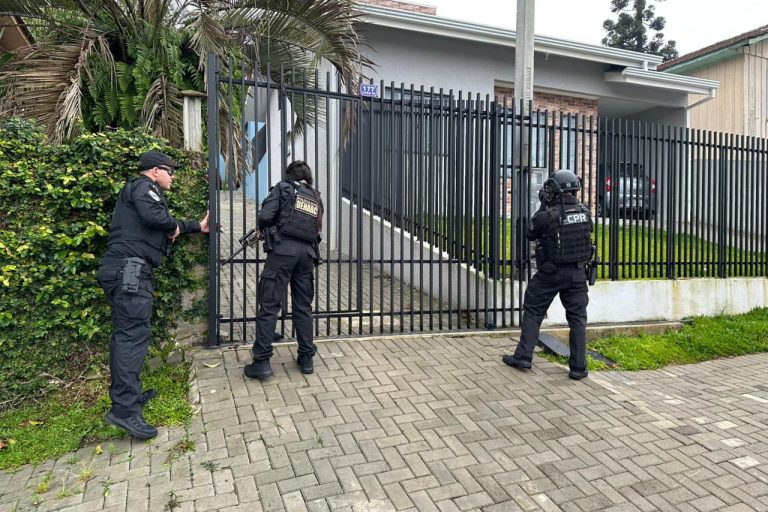 whatsapp_image_2025-11-13_at_08.18