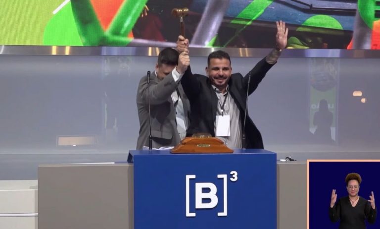 leilão prisão blumenau