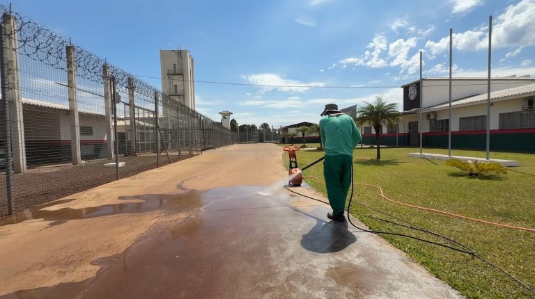 REAPROVEITAMENTO DE ÁGUA