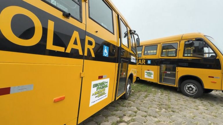 01 ONIBUS ESCOLARES PR