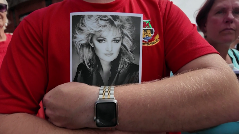 06 FUNERAL BONNIE TYLER