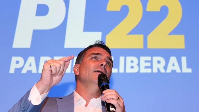 flavio-bolsonaro-bancada-pl-960x540