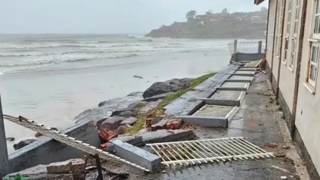 estragos-ocasionados-pelo-tsunami-meteorologico-em-Laguna