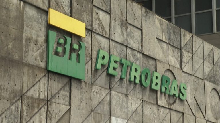 04 CONTRATO PETROBRAS EUA